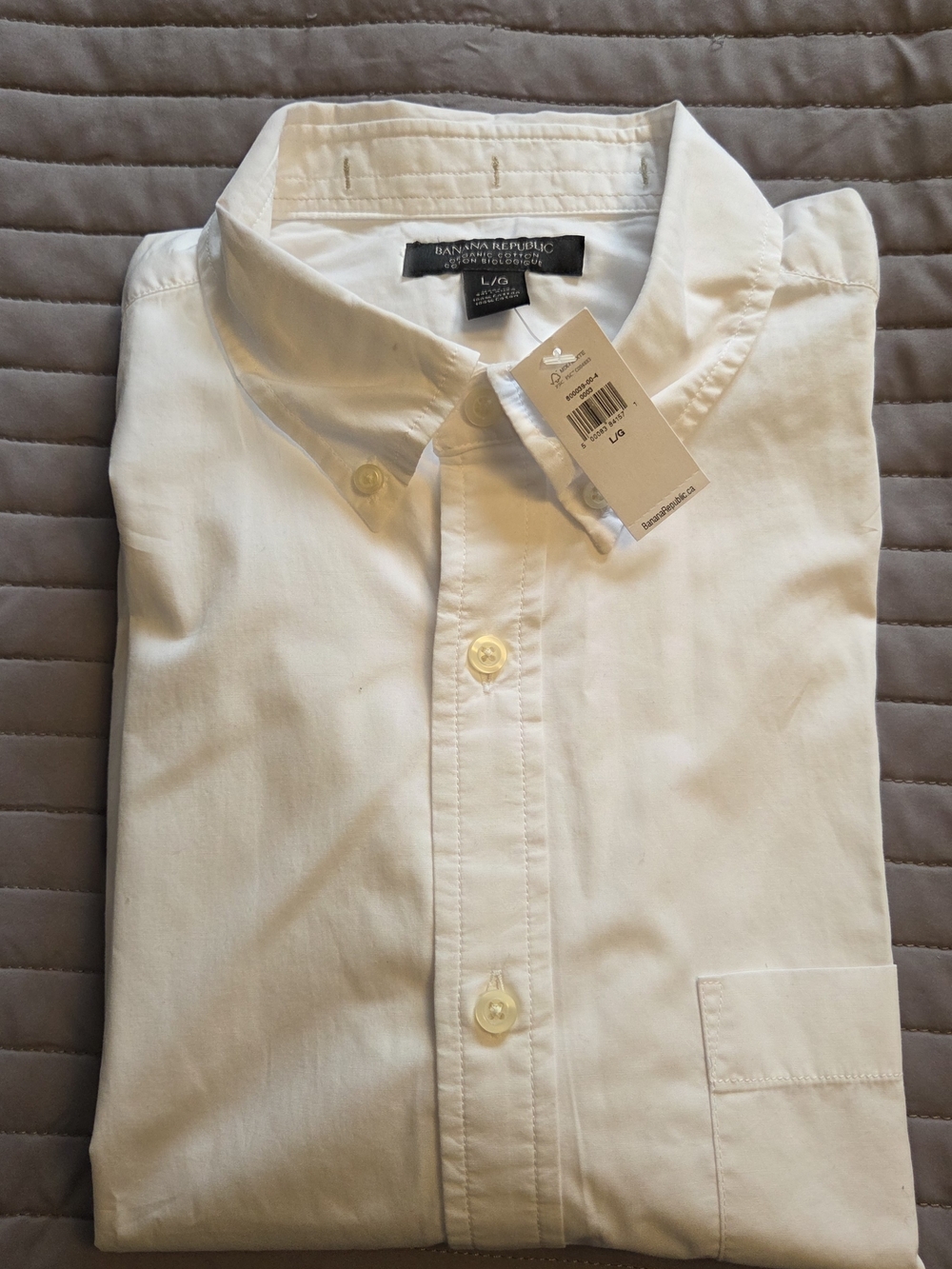 Banana Republic White Organic Cotton Button-Down Men’s Shirt - Large